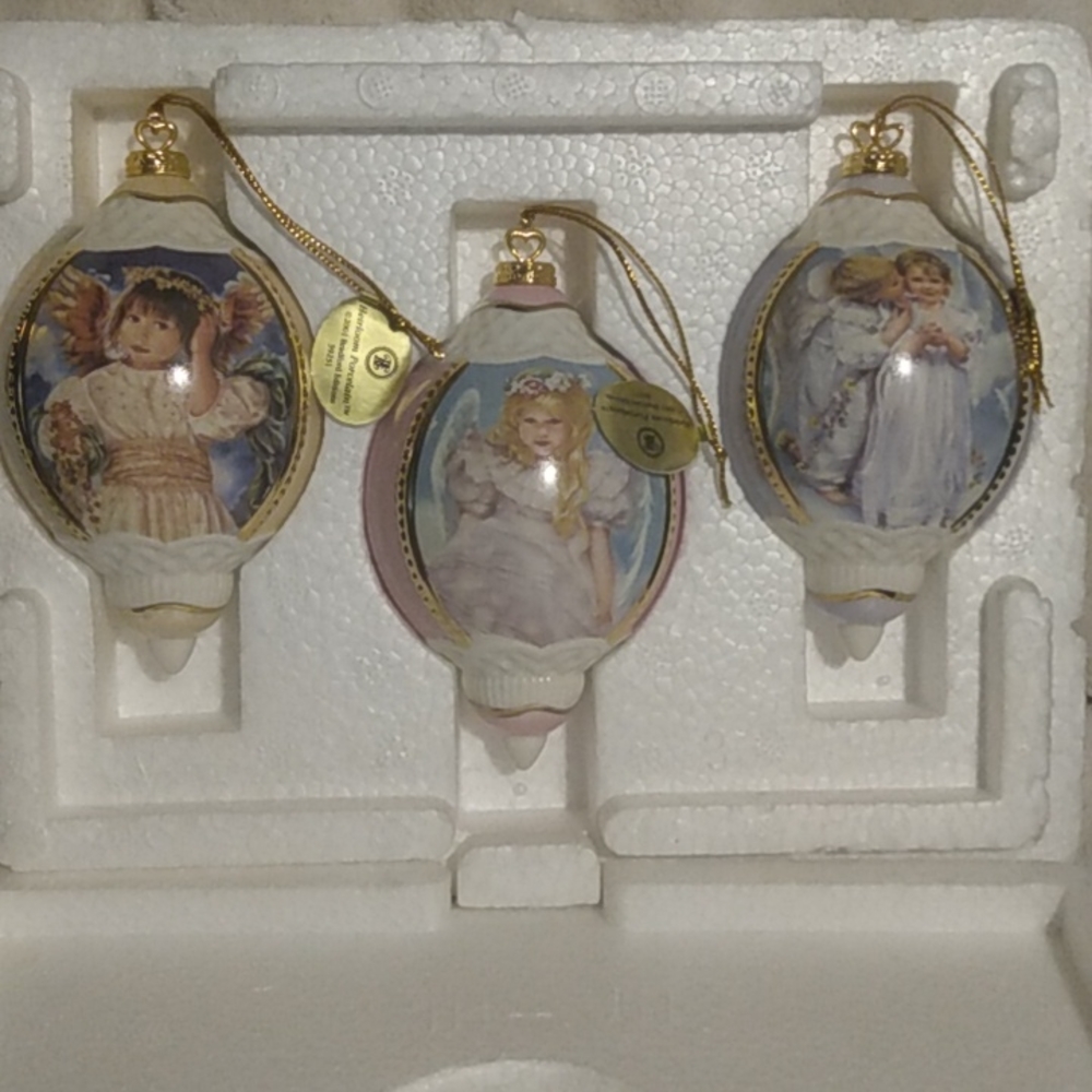 The Bradford Editions Ornament collection